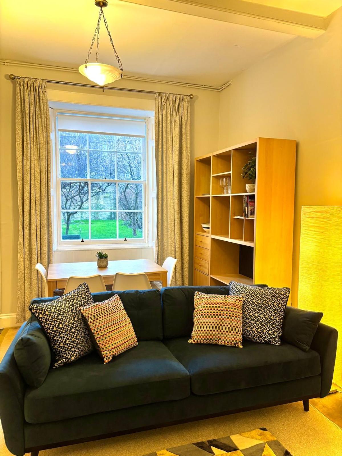 Spacious In Appartement